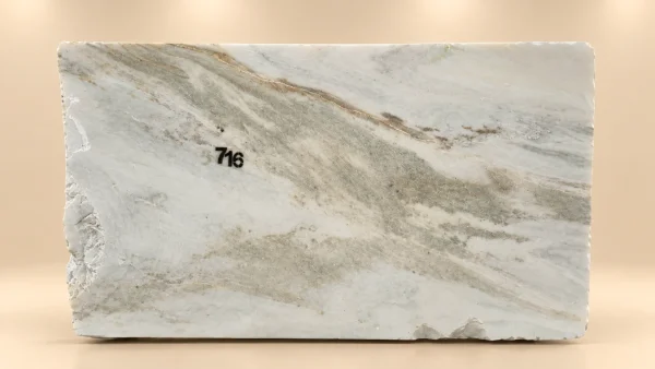 716